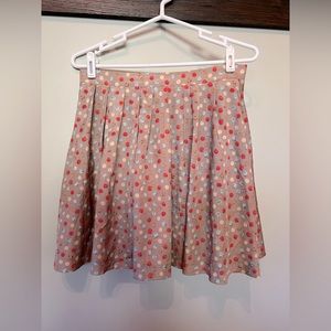 Polka dot, above knee, pleated skirt